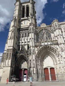 50747B10-3D40-4C42-A70C-3D97CF52C803